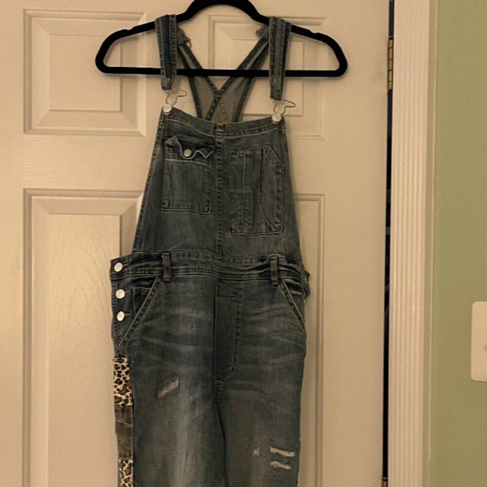 NEW Anthropologie Pilcro “The Lex” Denim Animal Print Overalls Size 29